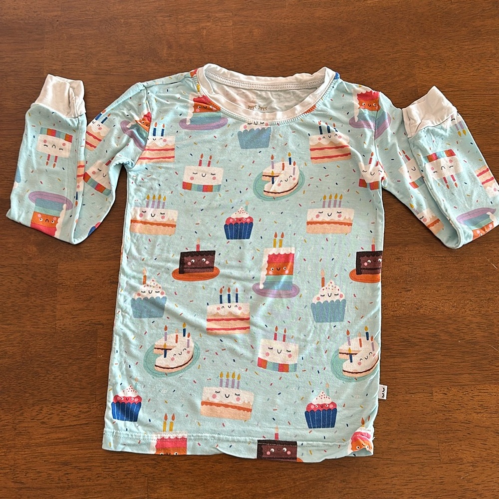 Little Sleepies Birthday Pajamas Size 4T